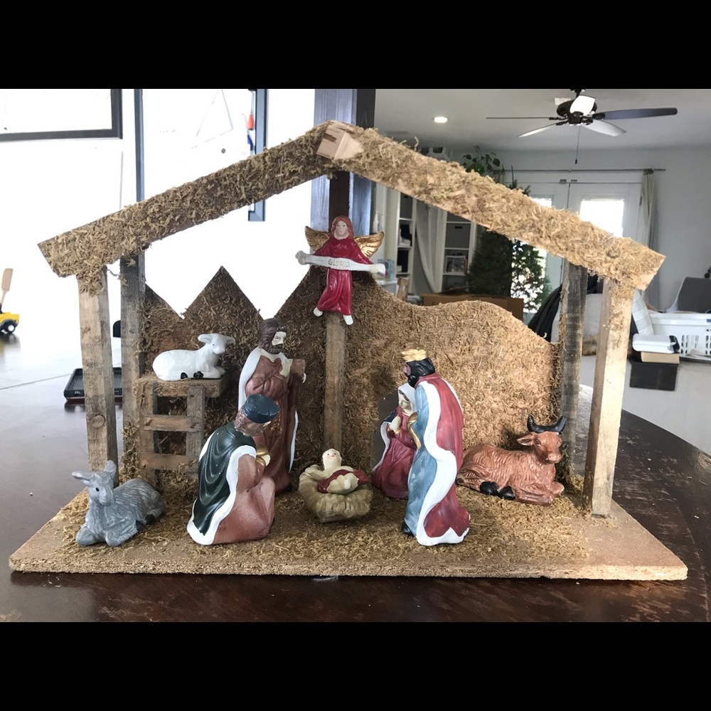 Porcelain nativity scene barn manger Christmas